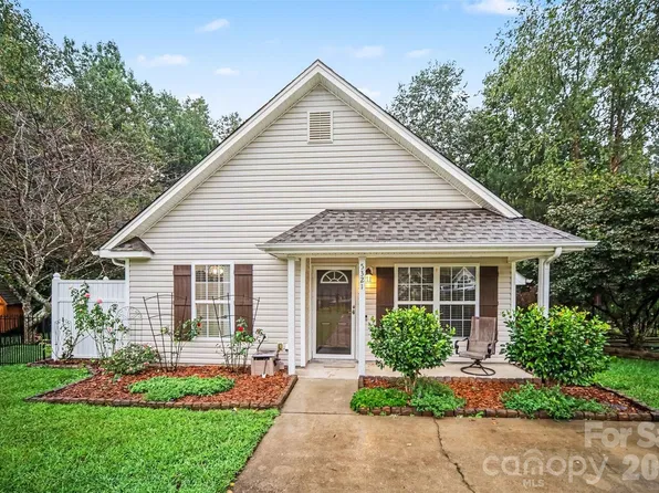 5321 Park Place Dr, Dallas, NC 28034