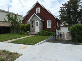 14632 229th St, Jamaica, NY 11413