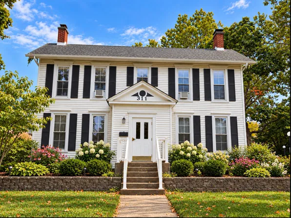 311 W White St, Champaign, IL 61820