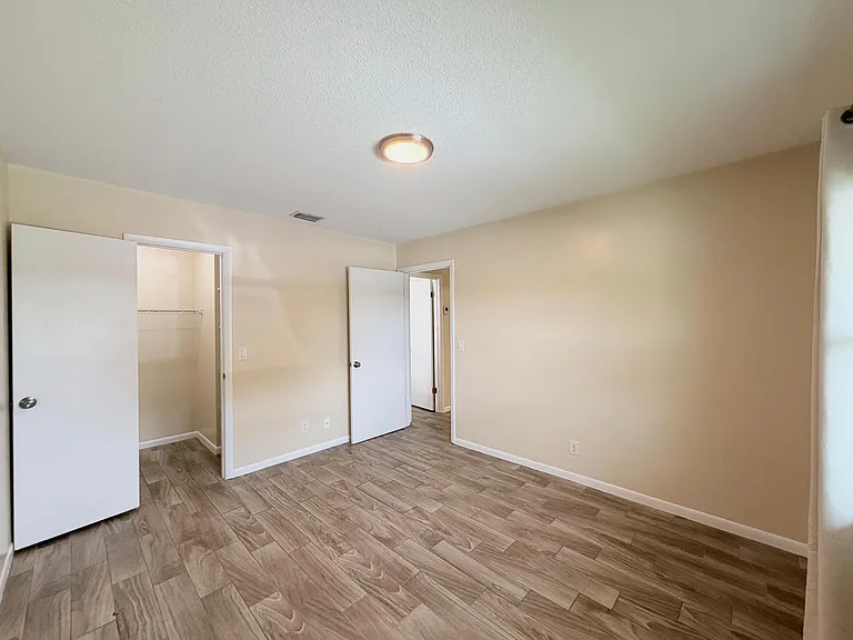 3794 SE County Line Rd #102 — Photo 18