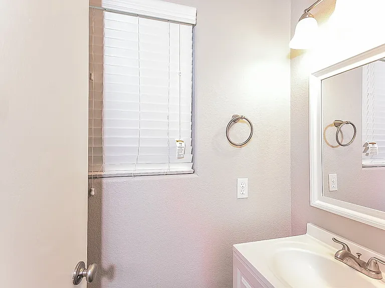 3214 Sunrise Cove Ave — Photo 15