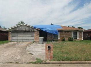 5860 Falcon Ln, Beaumont, TX 77708