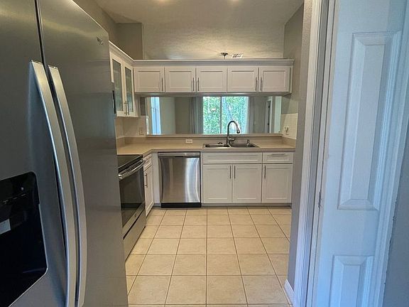 5th image of 12509 Cavalier Ct