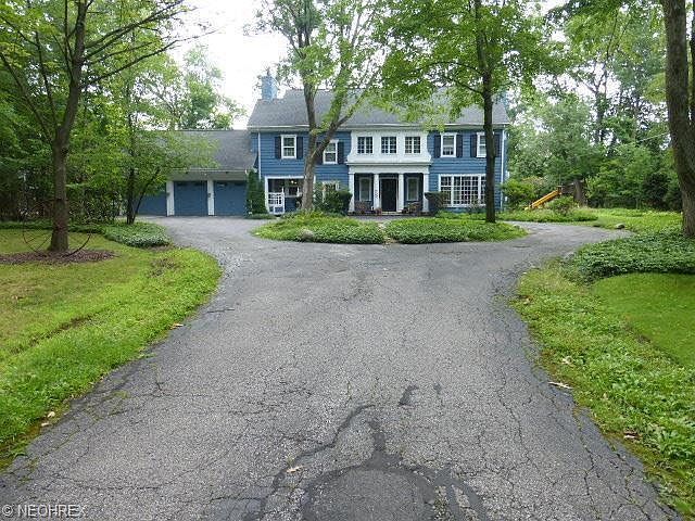 1st image of 1658 Oakwood Dr