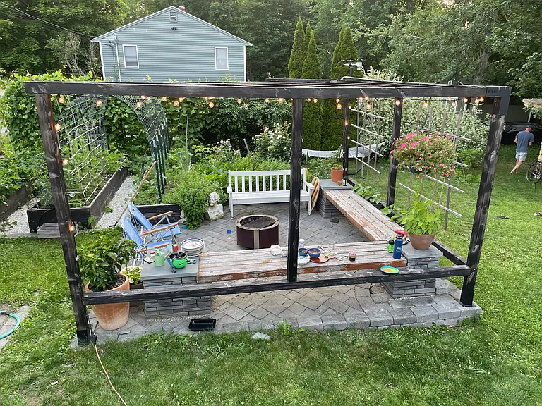 135 Anthoine St — Photo 46