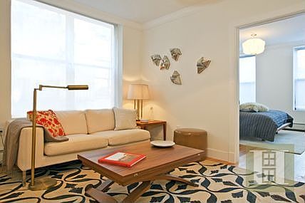3rd image of 118 W 112th St APT 4C