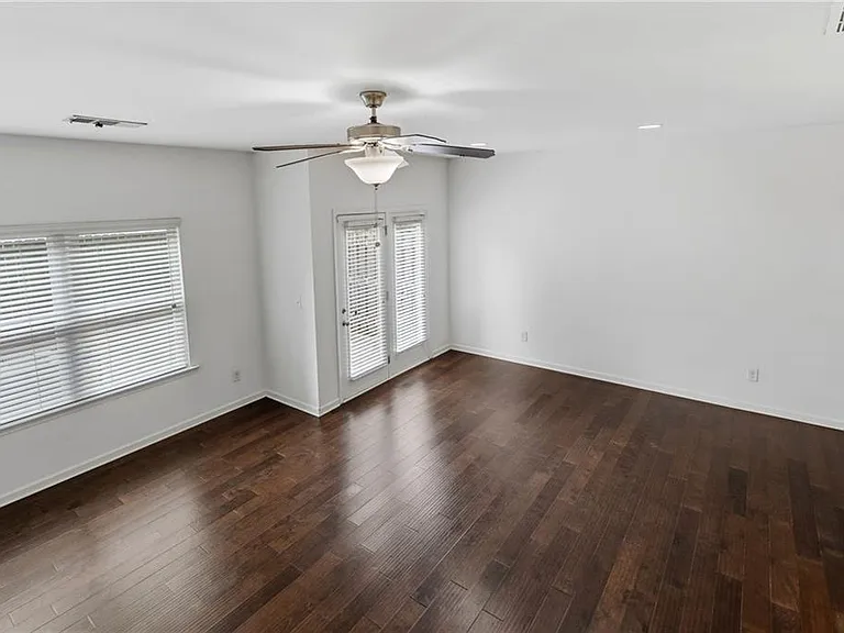 4987 Longview Walk — Photo 23