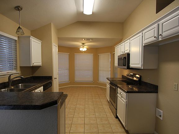 3rd image of 5900 Berwick Ct