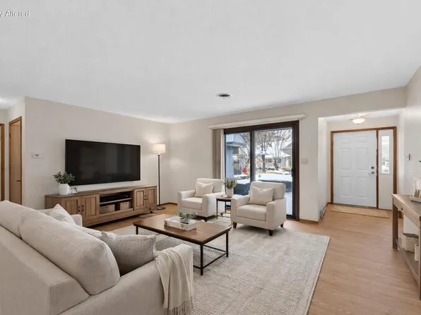 1451 Pheasant Run DRIVE #101, Mount Pleasant, WI 53406
