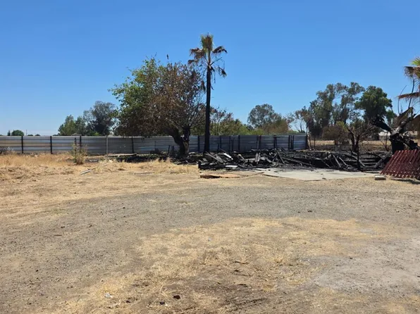 394 Bermuda St, Merced, CA 95341