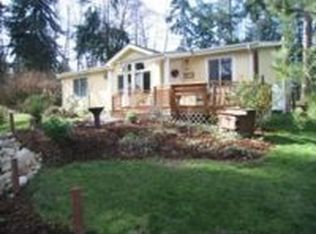 611 Castell Dr, Greenbank, WA 98253