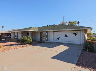 10401 W Caron Dr, Sun City, AZ 85351