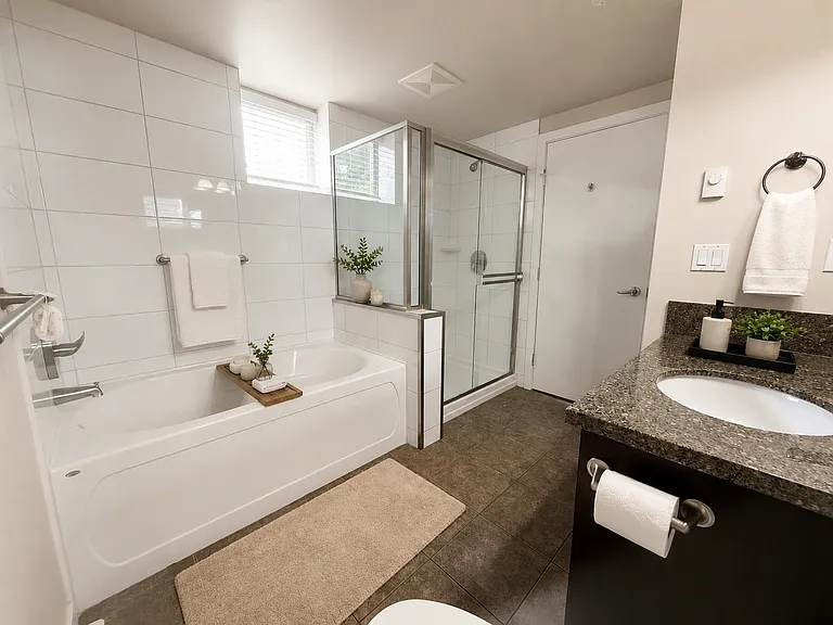 15777 Marine Dr #311 — Photo 8