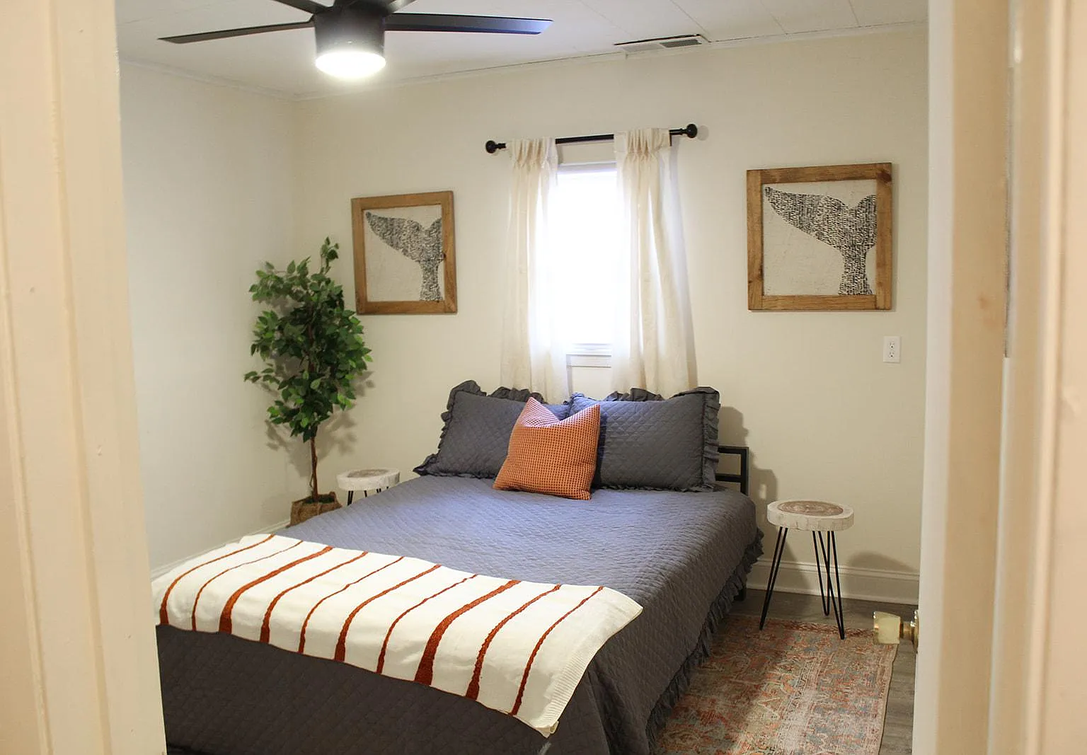 3 bed, 1074 sqft, $2,500 — Photo 4