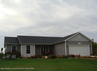 4155 N Smith Rd, Dimondale, MI 48821