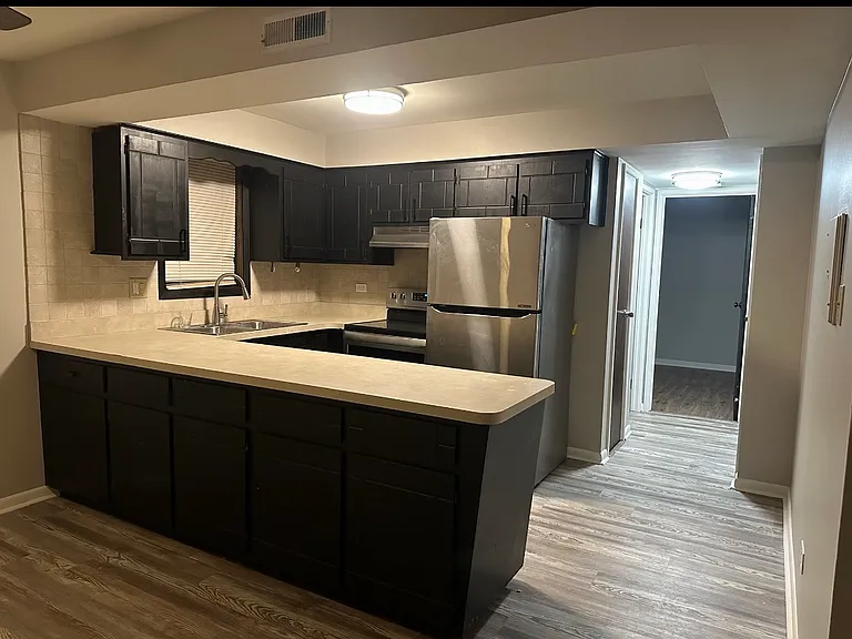 6810 Lode Dr #1B — Photo 3