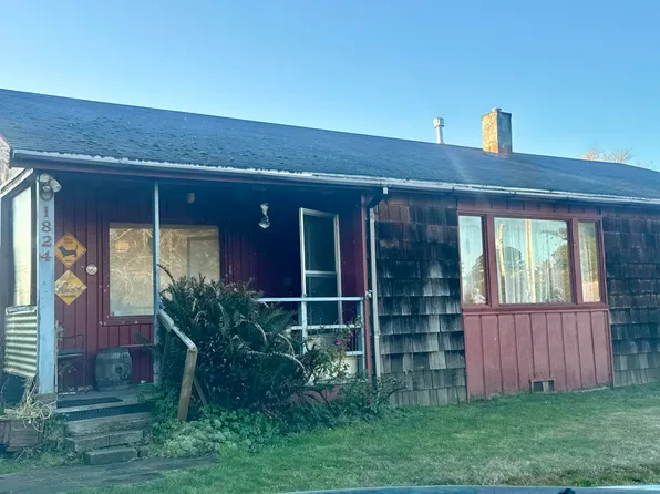 1824 Fischer Ave, McKinleyville, CA 95519