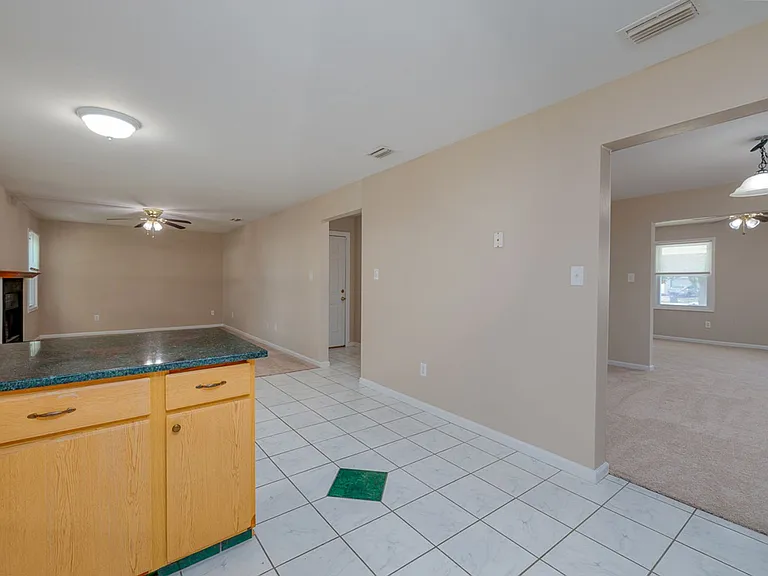 1789 Moonstone Dr — Photo 18