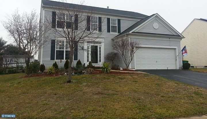 1st image of 18 E Minglewood Dr