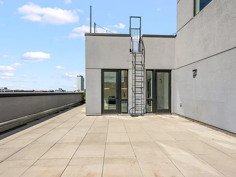 323 Lenox Rd #PHA — Photo 13