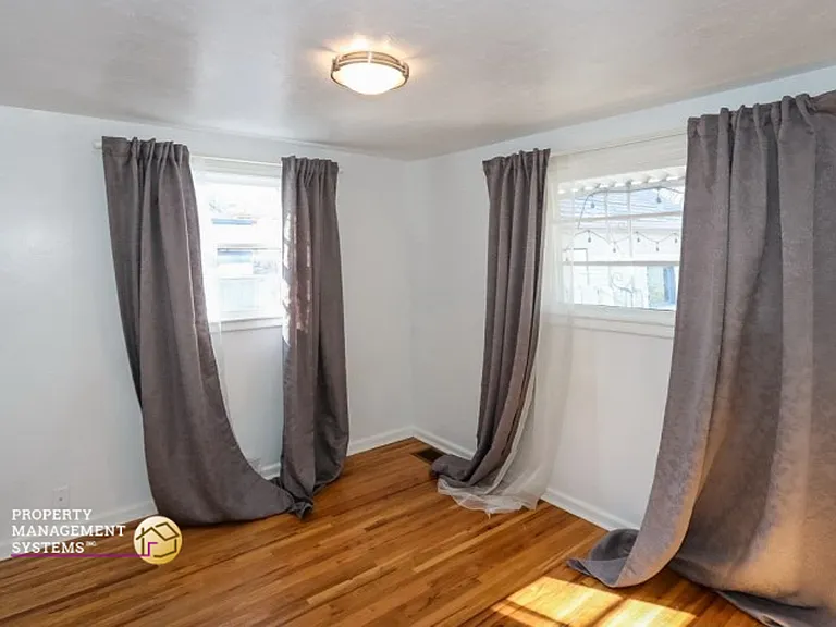 333 E Roosevelt Ave — Photo 9