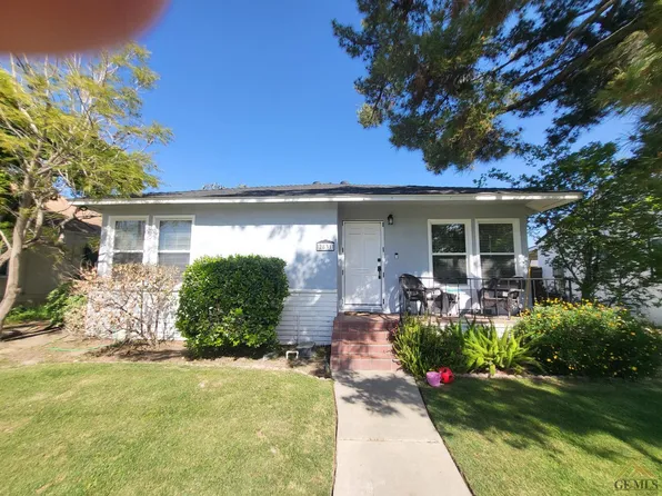 2831 Pine St, Bakersfield, CA 93301