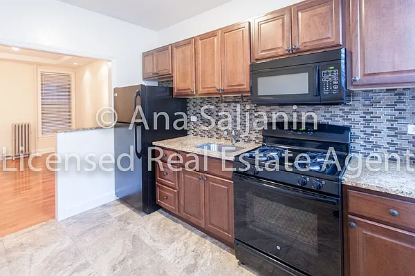Rented by Citi Zone Realty | media 3