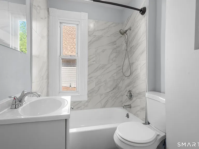 165 Starr St #2 — Photo 11
