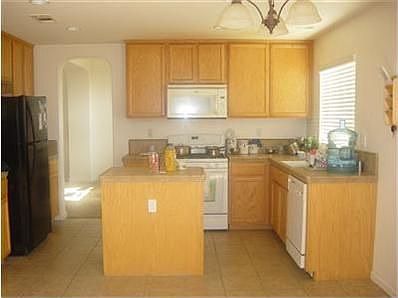 3rd image of 344 Live Oak Way