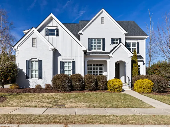 7444 Haywood Oaks Dr, Raleigh, NC 27613