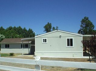 585 Almond Ln, Red Bluff, CA 96080