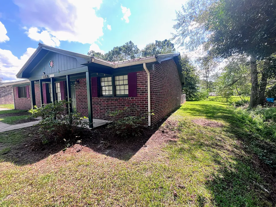 4535 Tarpon Bay Rd A Front Exterior 3_08252025