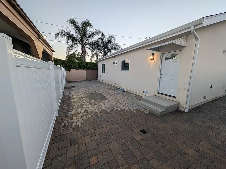 10867 Nettleton St — Photo 12
