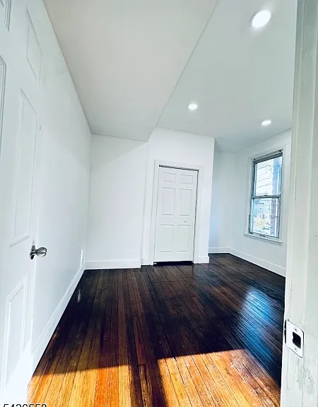 144 W 2nd Ave #1 — Photo 7