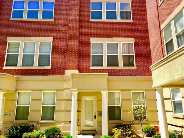 7511 Brown Ave APT F, Forest Park, IL 60130