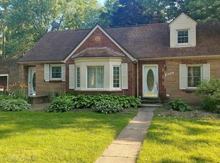 20446 Old Homestead Dr, Harper Woods, MI 48225