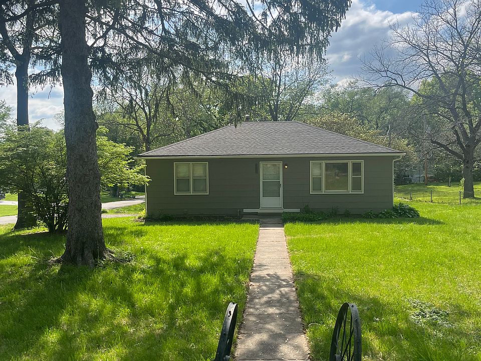 Front view of home