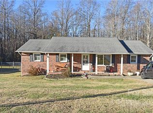 2251 Brookwood Rd, Lincolnton, NC 28092