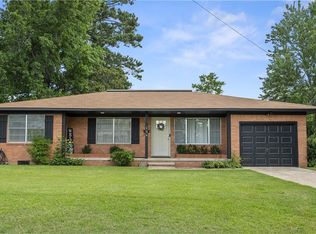 106 Harrison St, Leesville, LA 71446