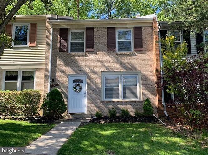 1st image of 2047 Mayflower Dr