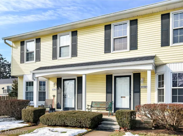 37345 Glenbrook Dr, Clinton Township, MI 48036