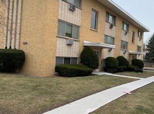 3049 N Harlem Ave APT 2E, Chicago, IL 60634