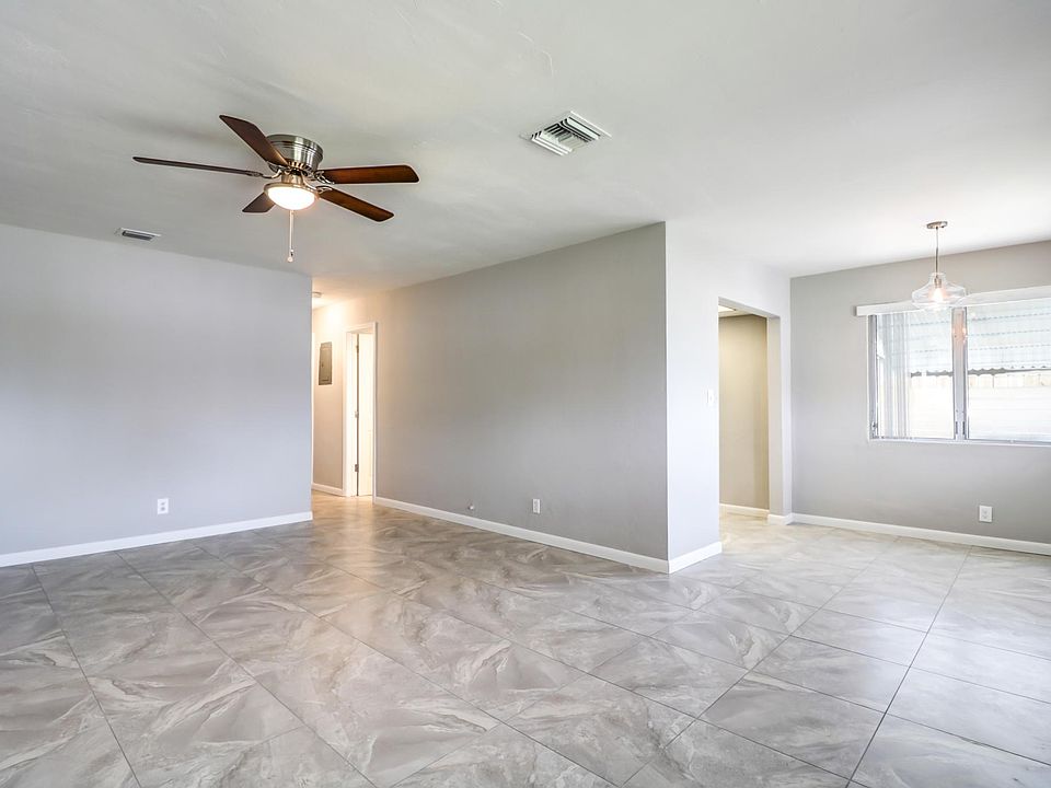 1st image of 260A NE 58th St
