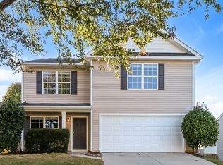 721 Overlook Rd, Lowell, NC 28098