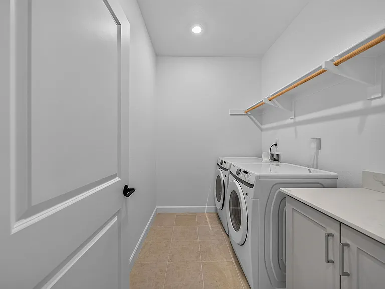 392 Beaker Rd — Photo 24