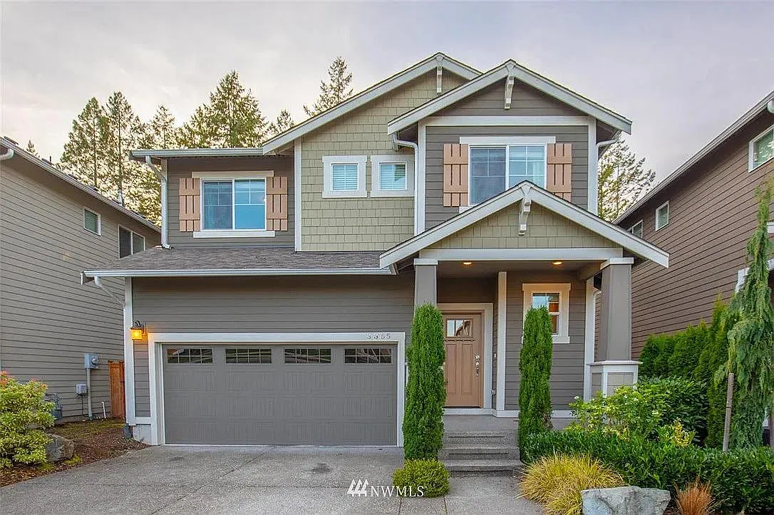 4 bed, 2410 sqft, $3,032 — Photo 1