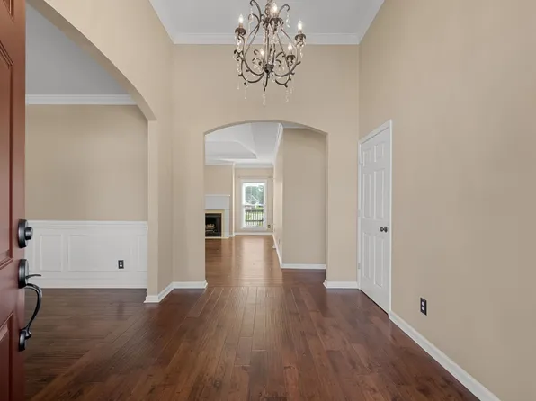 155 Archgate Ct, Clarksville, TN 37043
