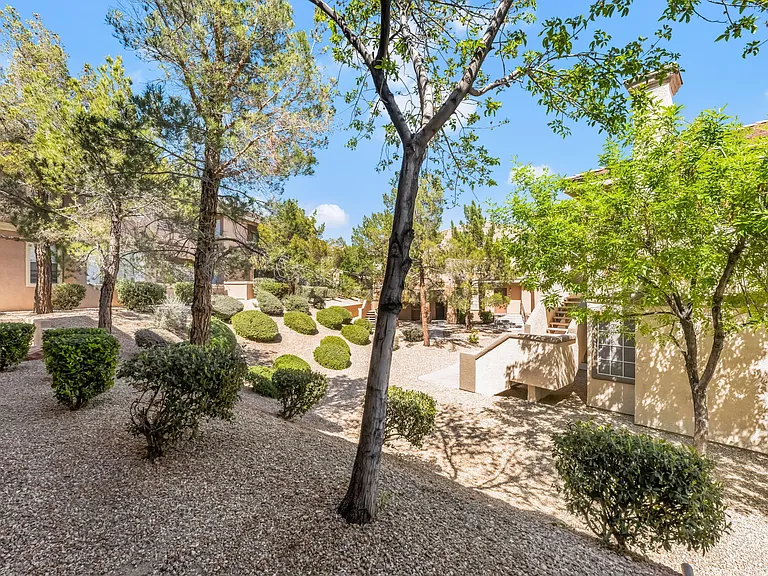 9901 Trailwood Dr #1120 — Photo 30