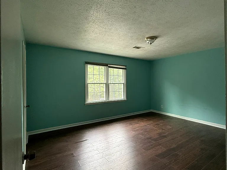 5566 Estates Ct — Photo 5