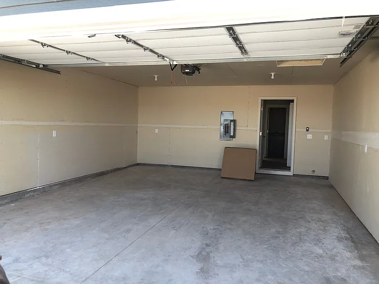 1306 Westwood Cir — Photo 17